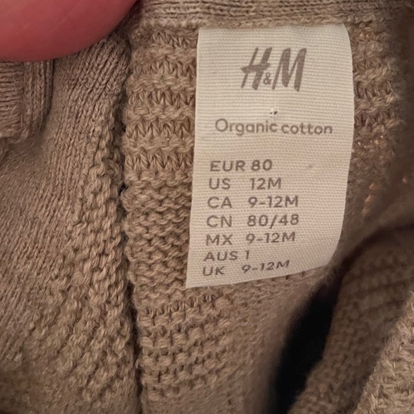 H&M Organic Cotton Knit Overalls – Size 9–12 Months - Picture 4 of 4